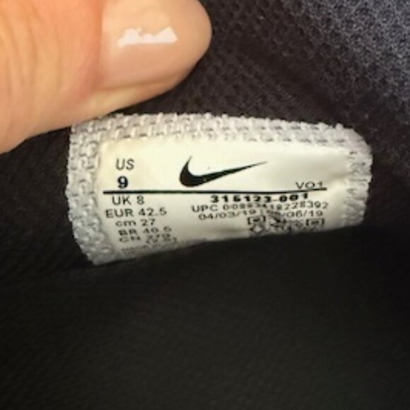 Pre-Loved Nike Men's Air Force 1 Mid '07 Triple Black Leather High Tops - Size 9 - Picture 11 of 11